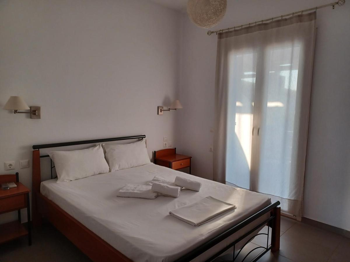 Taxiarchis Studios Agios Georgios  Esterno foto